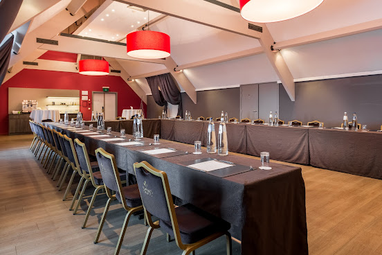 Martin's Château du Lac by null