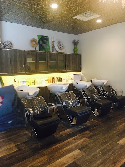 Photos of Salon Allure