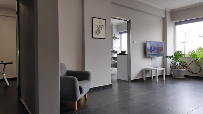 Οδοντίατρος - Τσιπλαχίδης Χαράλαμπος - Χανιά