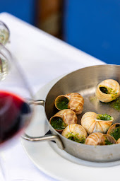 Photo n°44 de Le Moulin de la Galette à Paris (Restaurant)