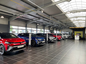 Photo n°5 de Renault Beauvais Tillé - Gueudet 1880 à Beauvais (Vendeur de voitures d'occasion)