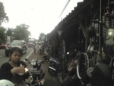 Photos of Pasar Loak Spare Part Motor