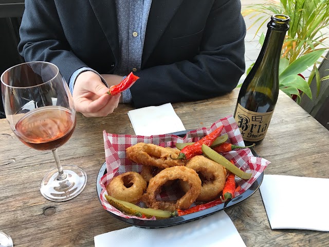 The Hot Chicken Project