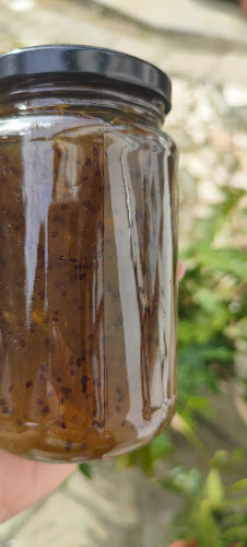 Opinii despre Καφέ-Γλυκοπωλείο Παραδοσιακών Προϊόντων în Ζαγορά - Καφετέρια