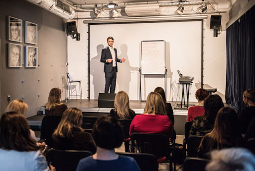 Matteo Mazzucca VocalCoach - Singing lessons