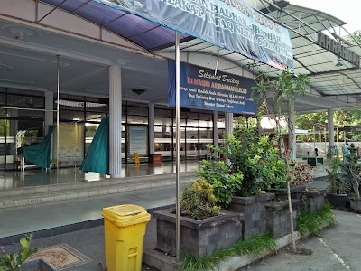 Photos of Stasiun Leces