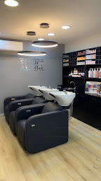 Photo n°5 de Studio avenue à Fos-sur-Mer (Salon de coiffure)
