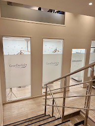 Photo n°3 de Centre Dentaire Colombes - Gare à Colombes (Parodontiste)