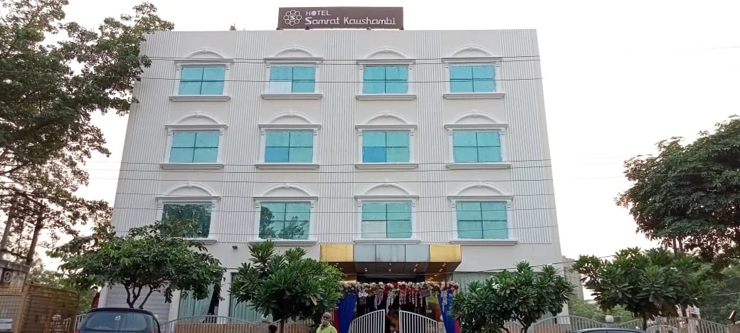 Hotel Samrat & Banquet Hall