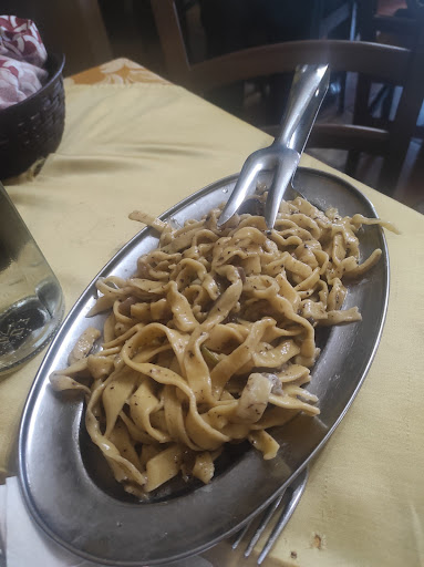Ristorante Il Girasole. Tagliacozzo - Poggio Filippo (AQ),- - Thumbnail