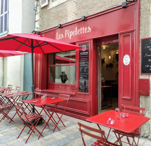 Les Pipelettes