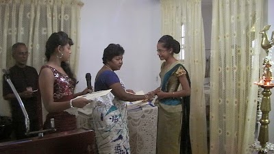 beauty-salon