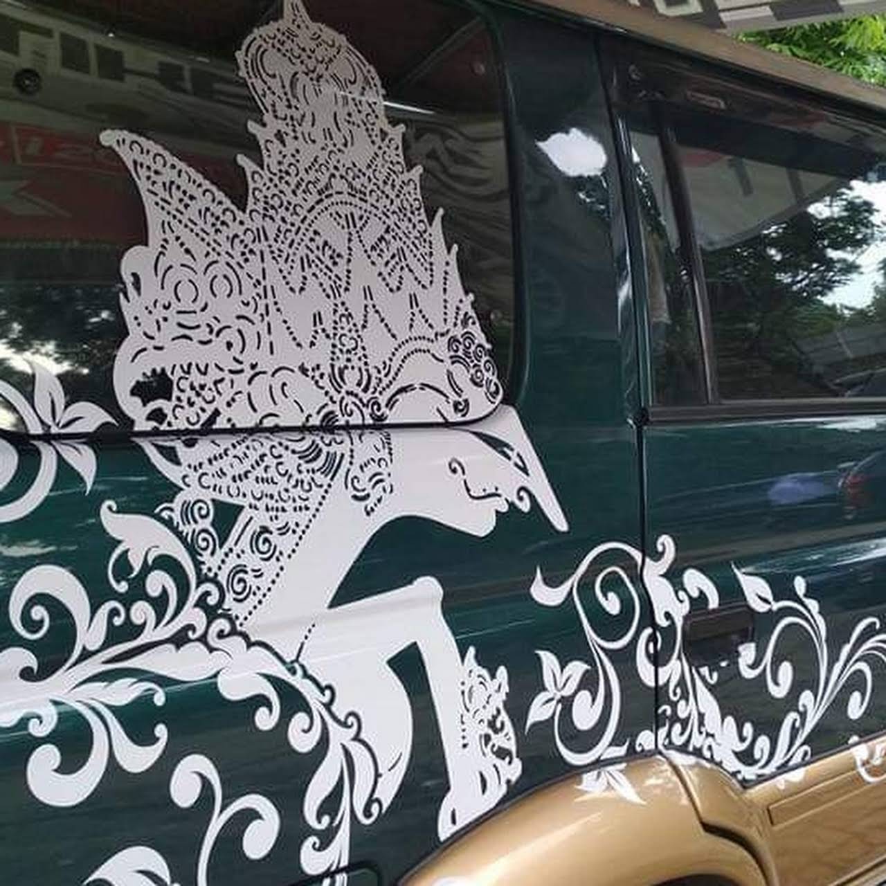 Arjuna Sticker Jasa Pemasangan Kaca Film