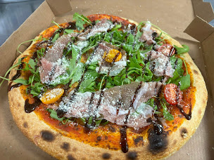 Photo n°1 de Pizzéria La Carlita à Fretin (Restaurant)