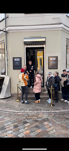 Comentarii opinii despre KarlsKicks