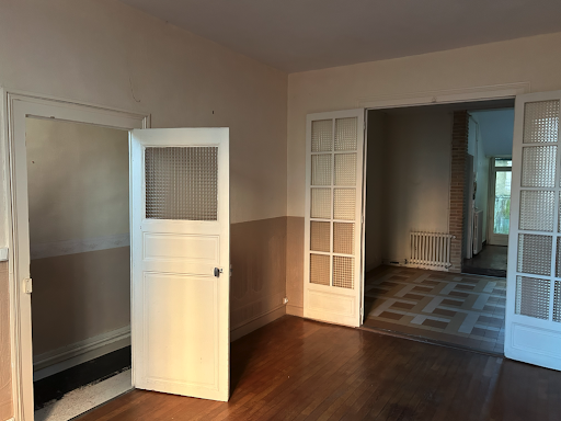Un chantier complet se prépare dès l’achat du bien À...