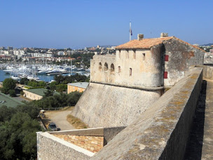 Photo n°22 de Agence des Remparts à Antibes (Agence immobilière)