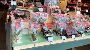 Photo n°13 de Marché au chocolat de Neuville à Saint-Pierre-du-Mont (Épicerie fine)
