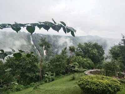 Photos of Dat Taw Gyaint Waterfall Resort