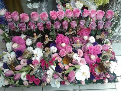 Photos of Rose Garden Fresh Flowers