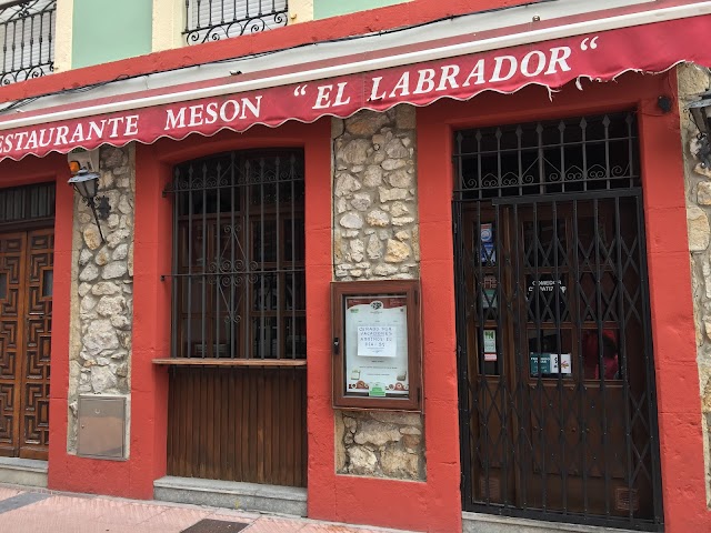 Mesón El LABRADOR