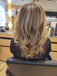 Photo n°14 de BRUNE HAGONDANGE à Hagondange (Salon de coiffure)