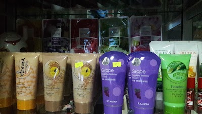 Photos of LIMAX Mall