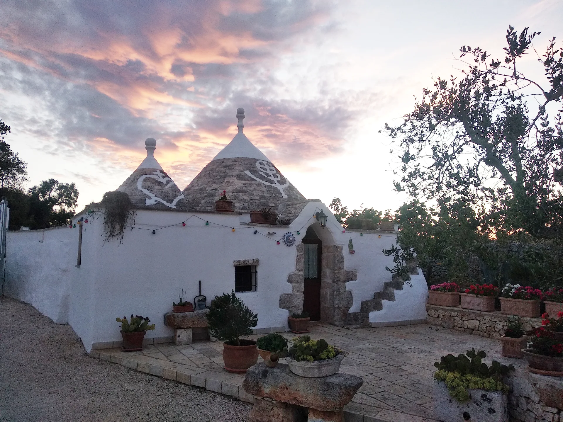 Piccolo Trullo Ostunese Le Jardin de Sophie' Centro Olistico Massaggi
