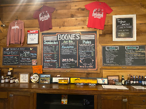 Boone's BBQ Barn Gallery - United States