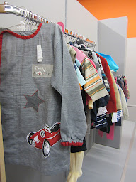 Photo n°25 de Emmaus AGIR Toulouse Friperie J'EM PORTET Portet-sur-Garonne à Portet-sur-Garonne (Magasin de vêtements pour femmes)