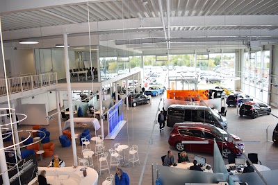 car-dealer