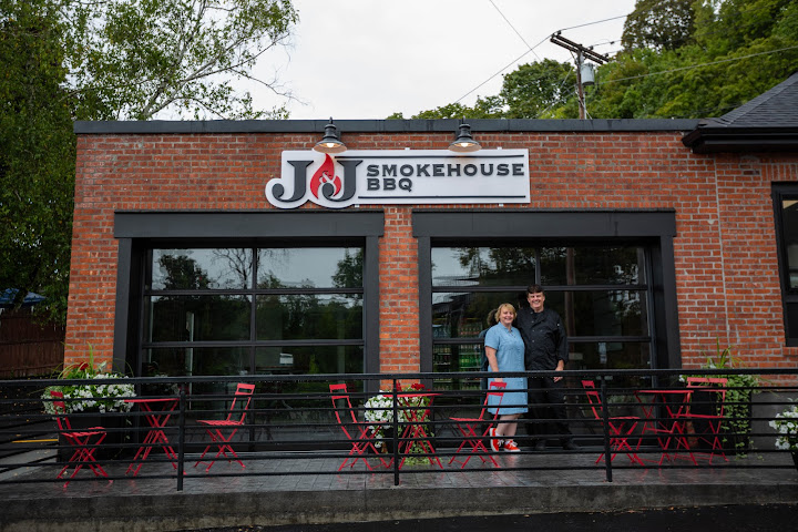 J&J Smokehouse BBQ by null