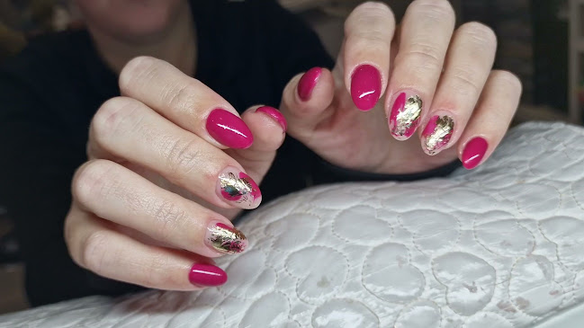 Bee Nails Uk - Beauty salon
