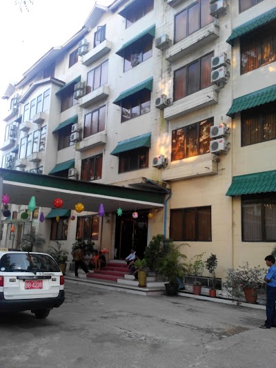 Photos of Eden Palace Hotel