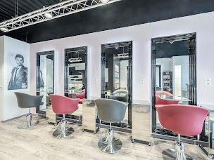 Photo n°14 de Addict Paris Coiffure à Puilboreau (Salon de coiffure)