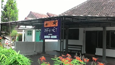 Photos of kedai 786 (Pitoe Woloe Enem)