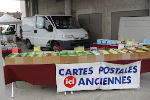 Photo n°14 de Franc Anne Lise - Cartes postales modernes et anciennes à Châtillon-sur-Seine (Magasin)