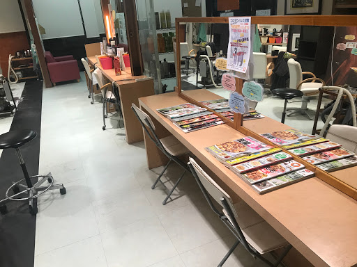 カットルーム 老野森店