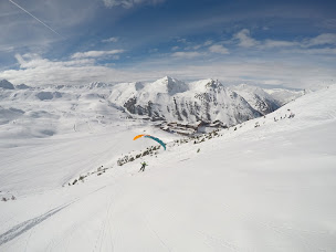 Photo n°1 de Les Arcs speedriding school à Bourg-Saint-Maurice (École de sports)