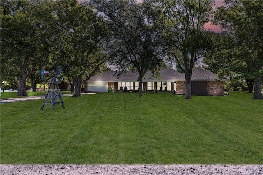 Hassy Farmhouse - Thumbnail