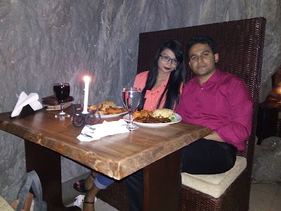 Photos of Guhaa . . . The Cave Kitchen