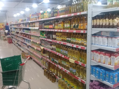 Supermercado Victoria, Author: Hector CC