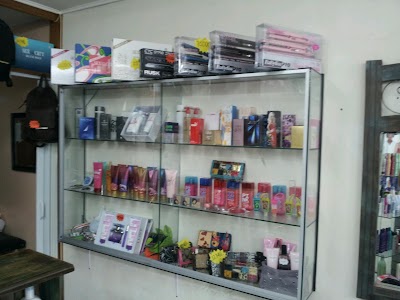 Photos of Arte & Belleza Sal&oacute;n