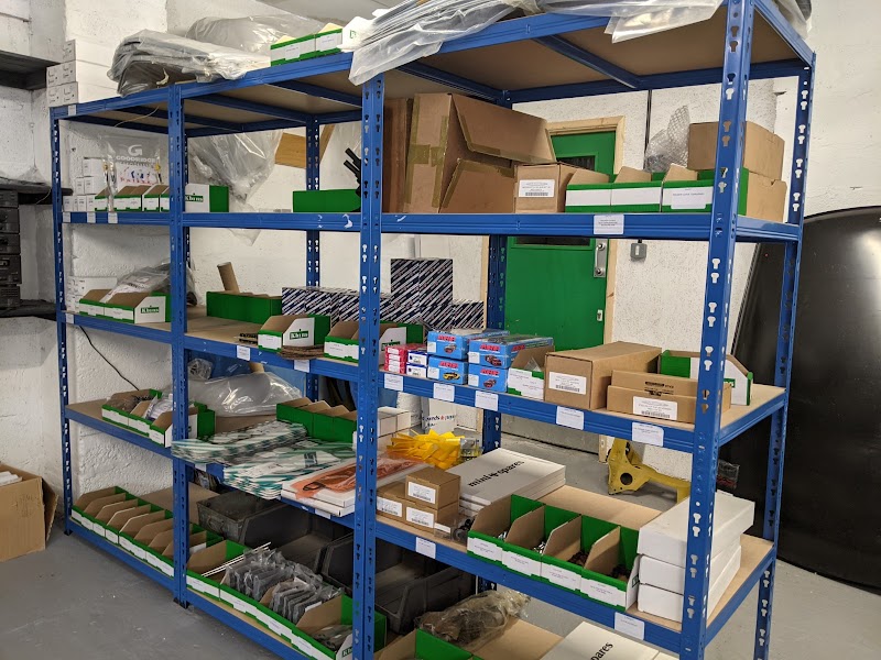 Slarks Mini Shop photo 2