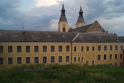 Photos of Saint Bern&aacute;t Church - Roman Catholic Church