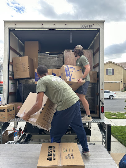 J&G Full Service Moving logo