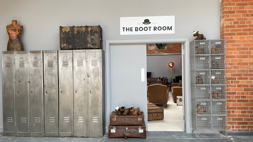Old Boot Sofas - Visual