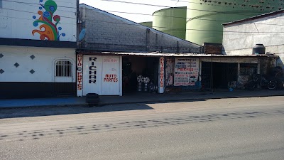 Photos of Autopartes Richar