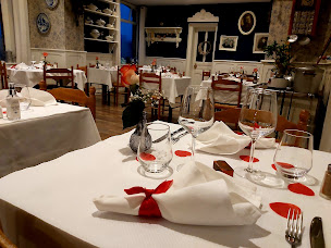 Photo n°32 de Plaisirs d'Antan à Richebourg (Restaurant français)