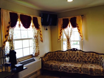Photos of Emerson Inn